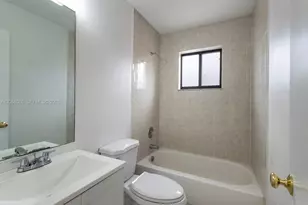 6305 W 22nd Ct, Hialeah, FL 33016 - Photo 31