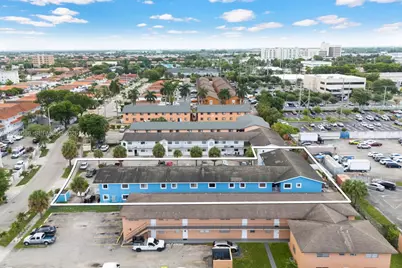 6305 W 22nd Ct, Hialeah, FL 33016 - Photo 17