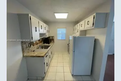 30 SE 4th Ave #214, Hallandale Beach, FL 33009 - Photo 3