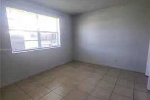 10004 Twin Lakes Dr, Coral Springs, FL 33071 - Photo 17