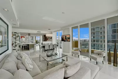 17875 Collins Ave #3201, Sunny Isles Beach, FL 33160 - Photo 29