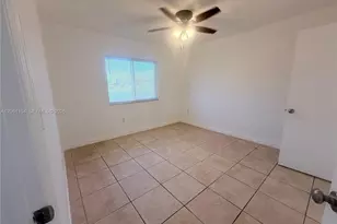 995 NE 34th Ave, Homestead, FL 33033 - Photo 15