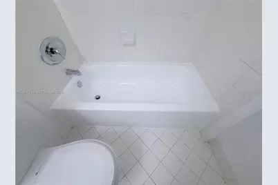 995 NE 34th Ave #101, Homestead, FL 33033 - Photo 13
