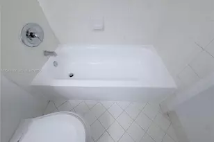 995 NE 34th Ave, Homestead, FL 33033 - Photo 13