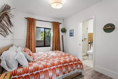 1644 SW 9th St, Miami, FL 33135 - Photo 21