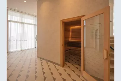 11 NE 6th St #809, Miami, FL 33132 - Photo 37