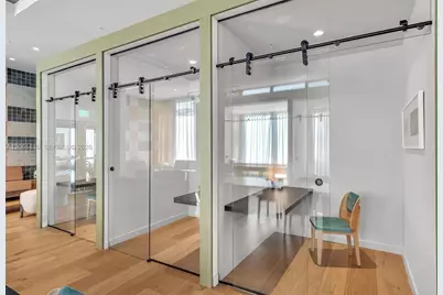 11 NE 6th St #809, Miami, FL 33132 - Photo 53