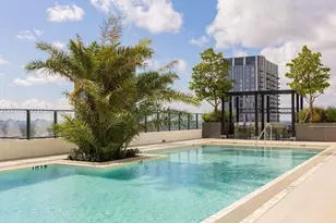 11 NE 6th St, Miami, FL 33132 - Photo 27