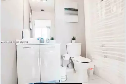 151 SE 1st St #3111, Miami, FL 33131 - Photo 11