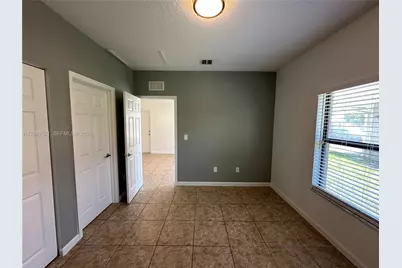 1035 NE 10th Ave #3, Fort Lauderdale, FL 33304 - Photo 19