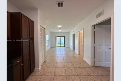 1035 NE 10th Ave #3, Fort Lauderdale, FL 33304 - Photo 5