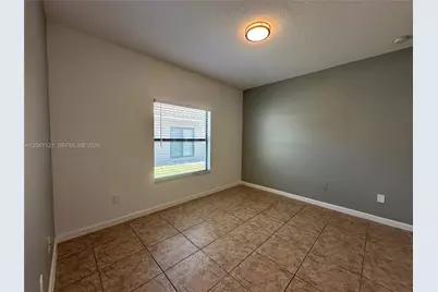 1035 NE 10th Ave #3, Fort Lauderdale, FL 33304 - Photo 17