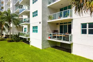 15051 Royal Oaks Ln, North Miami, FL 33181 - Photo 25