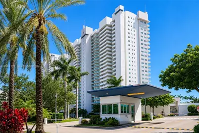 15051 Royal Oaks Ln #102, North Miami, FL 33181 - Photo 27