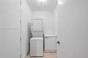15051 Royal Oaks Ln, North Miami, FL 33181 - Photo 19