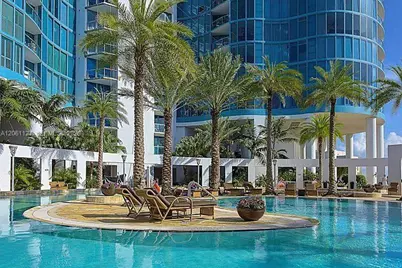 333 Las Olas Way #504, Fort Lauderdale, FL 33301 - Photo 55
