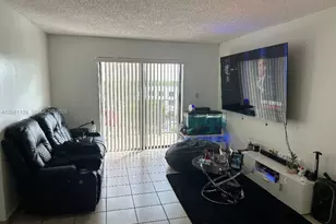 1820 W 53rd St, Hialeah, FL 33012 - Photo 9