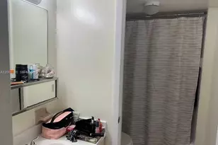 1820 W 53rd St, Hialeah, FL 33012 - Photo 13