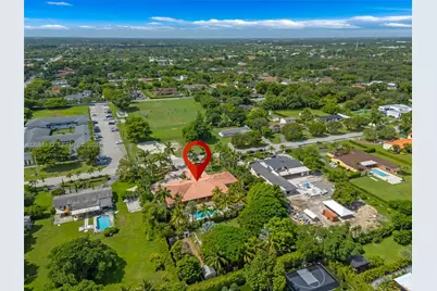 9735 SW 64th St, Miami, FL 33173 - Photo 43