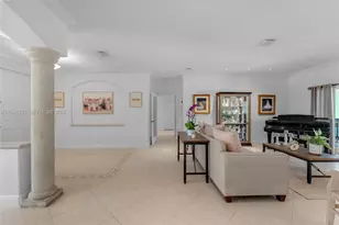 9735 SW 64th St, Miami, FL 33173 - Photo 7