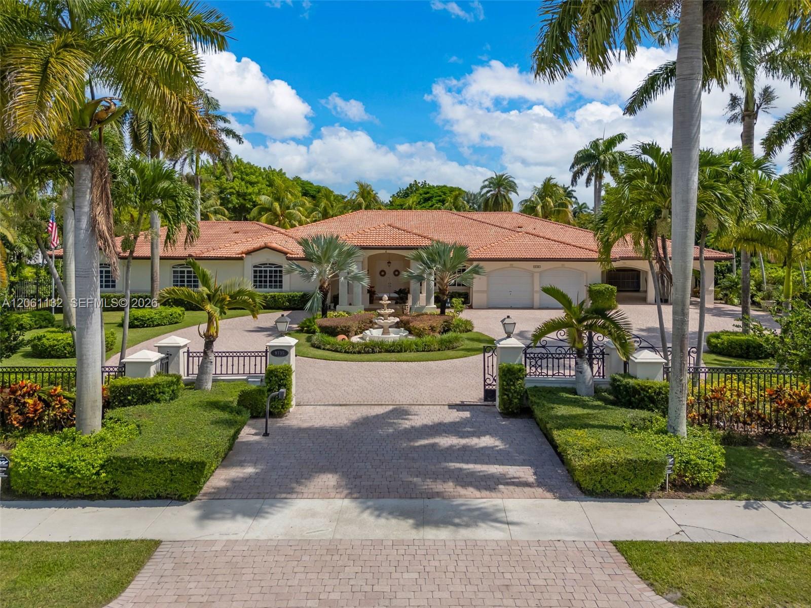 9735 SW 64th St - 9735 SW 64th St, Miami, FL 33173 Luxury Property | Jose Angel Pina