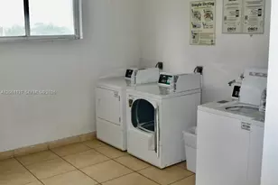 616 NW 26th Ave, Miami, FL 33125 - Photo 21