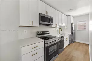 1720 Cleveland St, Hollywood, FL 33020 - Photo 1