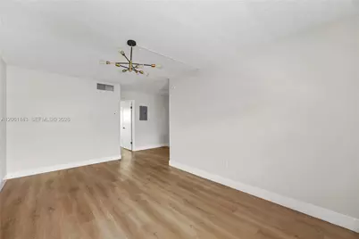 1720 Cleveland St #203W, Hollywood, FL 33020 - Photo 5