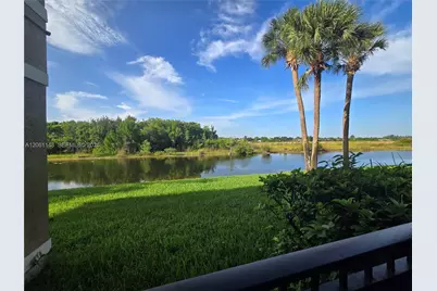 11600 SW 2nd St #18104, Pembroke Pines, FL 33025 - Photo 17