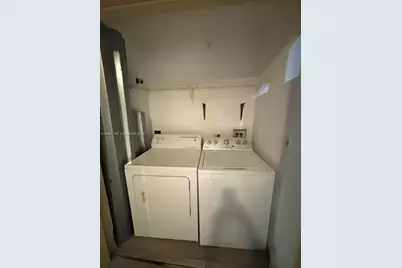 460 S Park Rd #101, Hollywood, FL 33021 - Photo 9