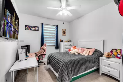 278 SW 159th Pl, Pembroke Pines, FL 33027 - Photo 27