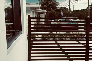 2551 SW 19th St, Miami, FL 33145 - Photo 3
