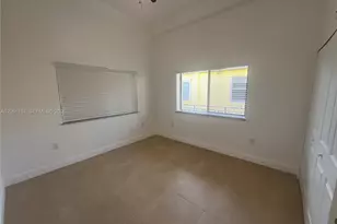 2268 SW 8th St, Miami, FL 33135 - Photo 17