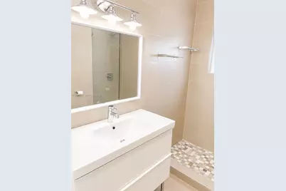 61 NW 47 St, Miami, FL 33127 - Photo 15