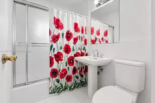30 E 36th St, Hialeah, FL 33013 - Photo 19