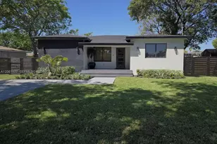 904 NW 6th Terrace, Hallandale Beach, FL 33009 - Photo 1