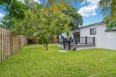 904 NW 6th Ter, Hallandale Beach, FL 33009 - Photo 43