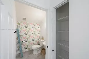 233 NE 23rd Terrace, Homestead, FL 33033 - Photo 11