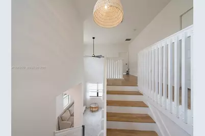 233 NE 23rd Ter, Homestead, FL 33033 - Photo 17