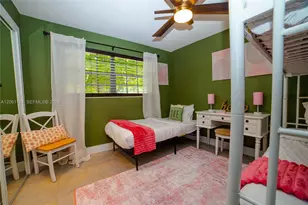 1725 SW 30th St, Fort Lauderdale, FL 33315 - Photo 25