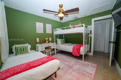 1725 SW 30th St, Fort Lauderdale, FL 33315 - Photo 23
