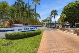 21221 NE 3rd Ct, Miami, FL 33179 - Photo 37