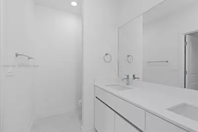 27350 SW 133rd Path, Homestead, FL 33032 - Photo 9