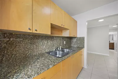 5450 Hollywood Blvd #202, Hollywood, FL 33021 - Photo 13