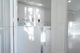 2430 SE 14th Ave, Homestead, FL 33035 - Photo 17