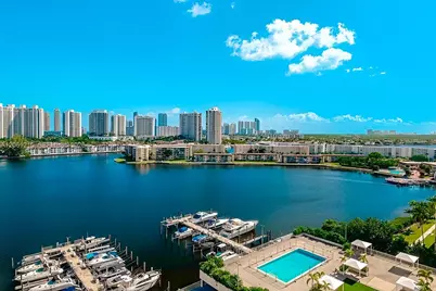 18081 Biscayne Blvd Boat Slip & Unit #1805, Aventura, FL 33160 - Photo 1