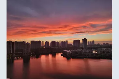 18081 Biscayne Blvd Boat Slip & Unit #1805, Aventura, FL 33160 - Photo 5
