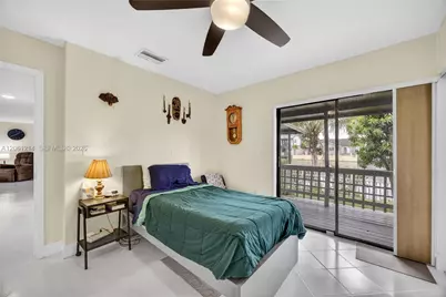 8210 SW 96th Ct, Miami, FL 33173 - Photo 41
