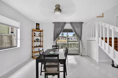 8210 SW 96th Ct, Miami, FL 33173 - Photo 13