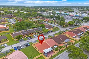 8612 SW 148th Pl, Miami, FL 33193 - Photo 25